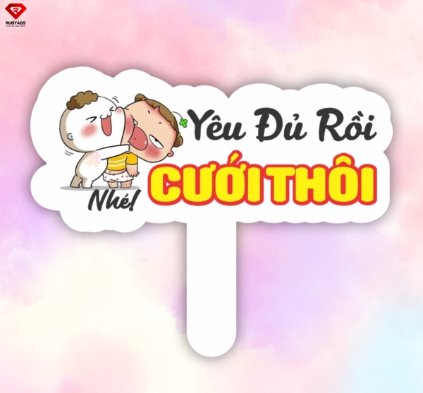 hashtag cầm tay đám cưới