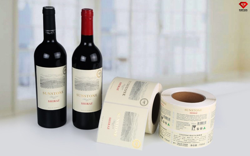 in tem nhãn rượu